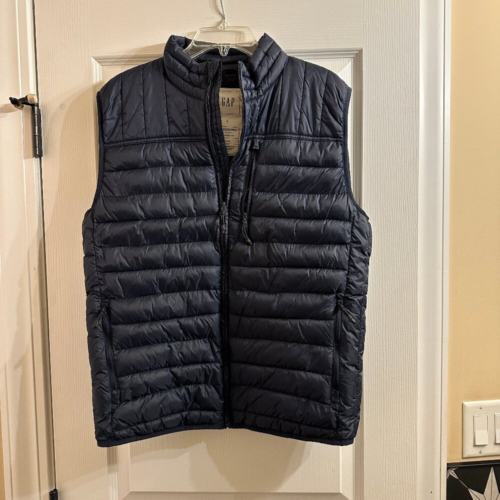 Men's Navy Blue Puffy Vest